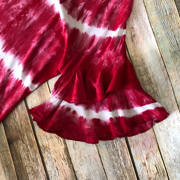 ‼️JUST IN ‼️ Red tie dye ruffle short sleeved top - Picture 4 of 5